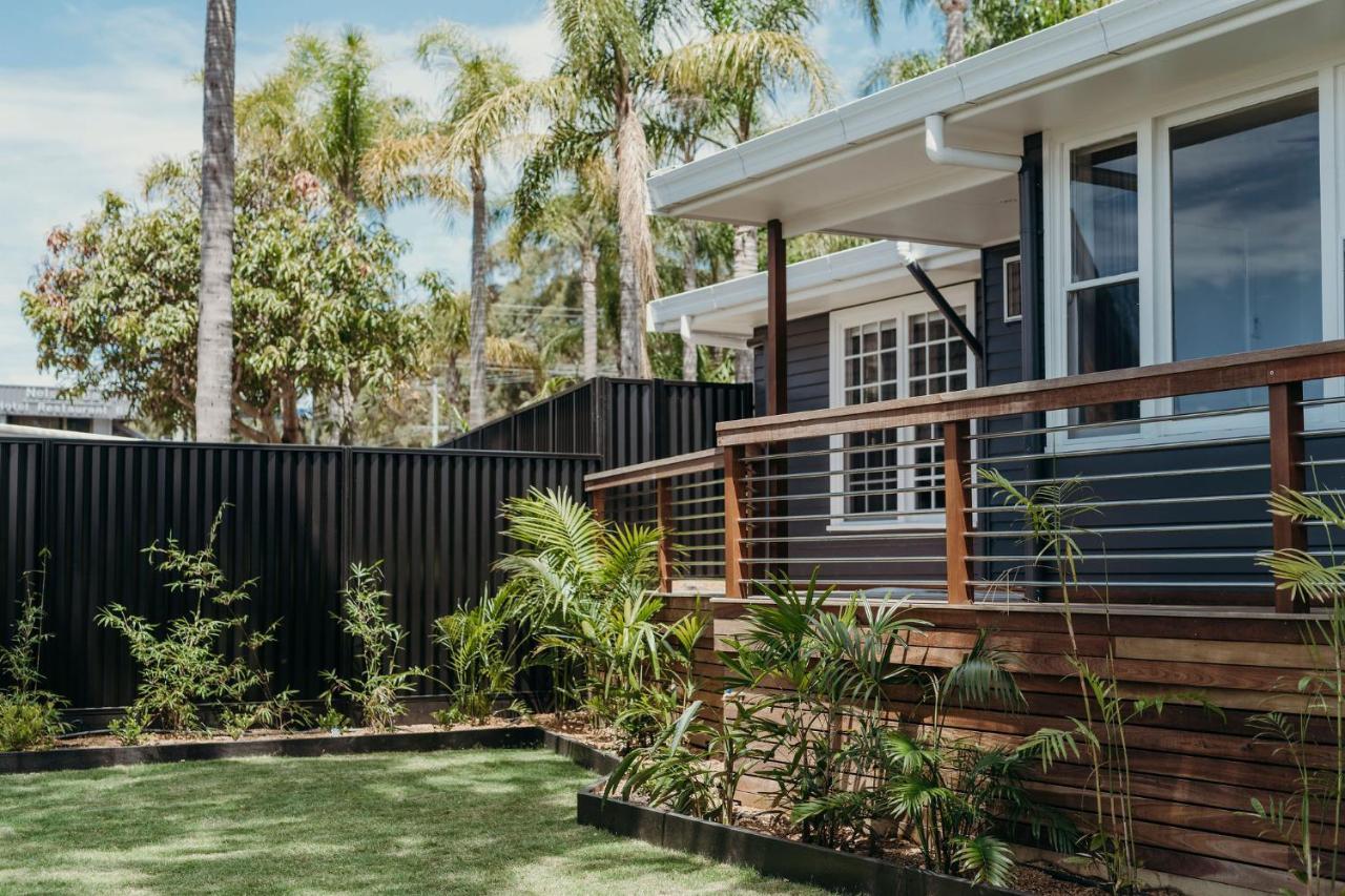 Motel Nelson Palms Nelson Bay Esterno foto