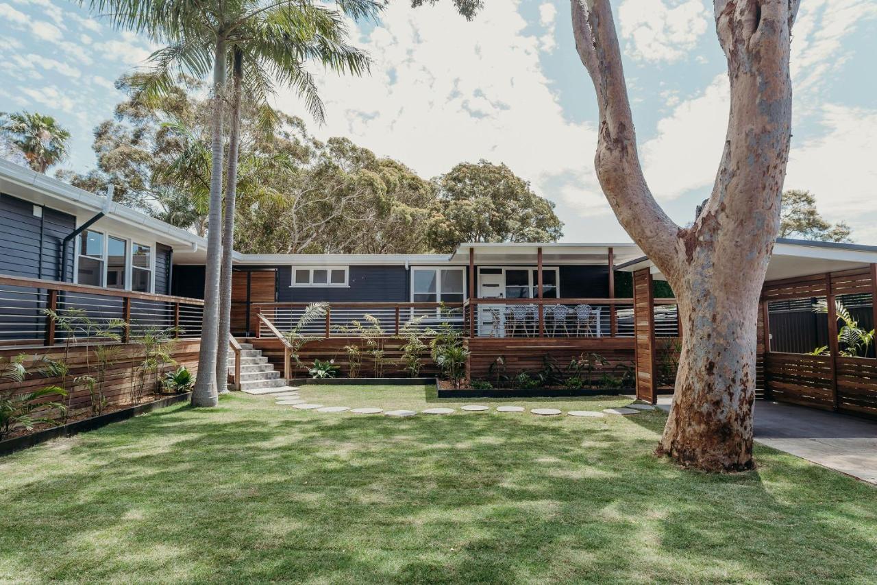 Motel Nelson Palms Nelson Bay Esterno foto